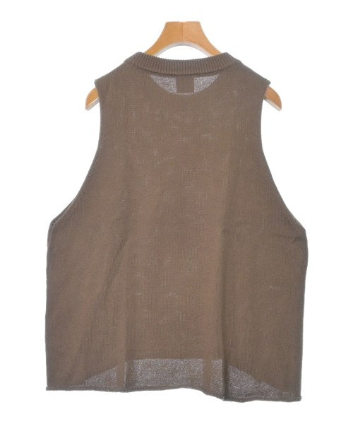 Spick and Span เสื้อแขนกุด