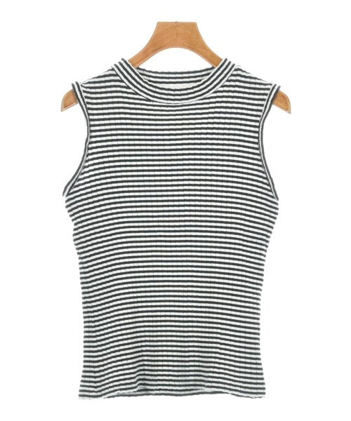 Spick and Span เสื้อยืด/เสื้อท็อปส์