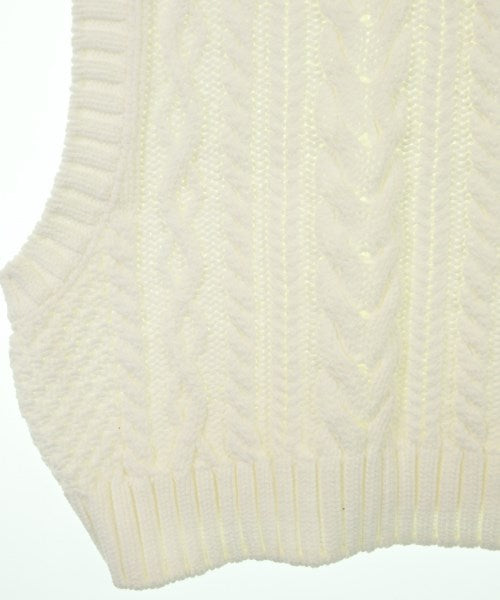 Spick and Span เสื้อกั๊ก