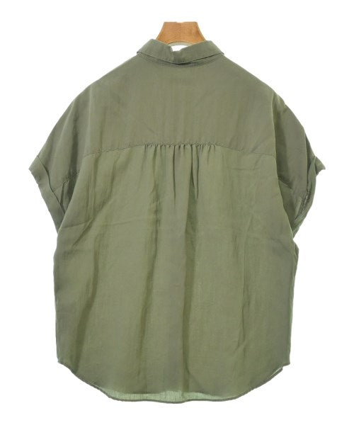 Spick and Span เสื้อลำลอง