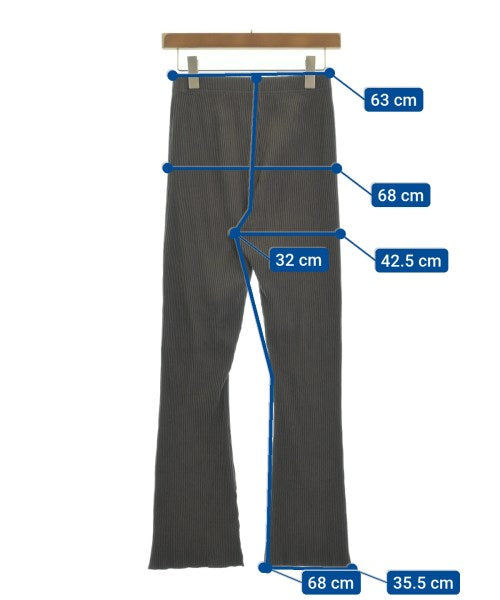 Spick and Span กางเกง อื่น