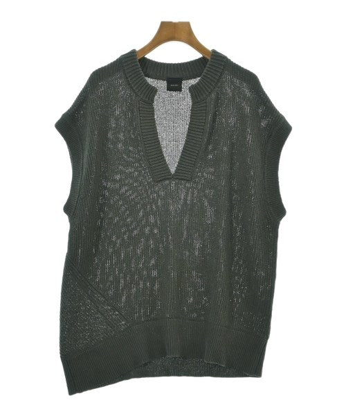 Spick and Span เสื้อแขนกุด