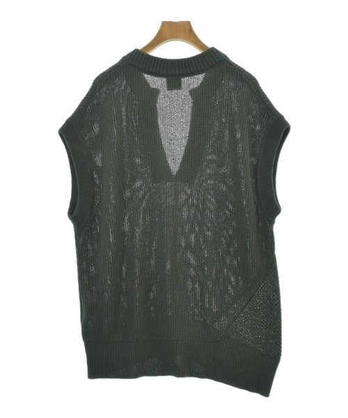 Spick and Span เสื้อแขนกุด