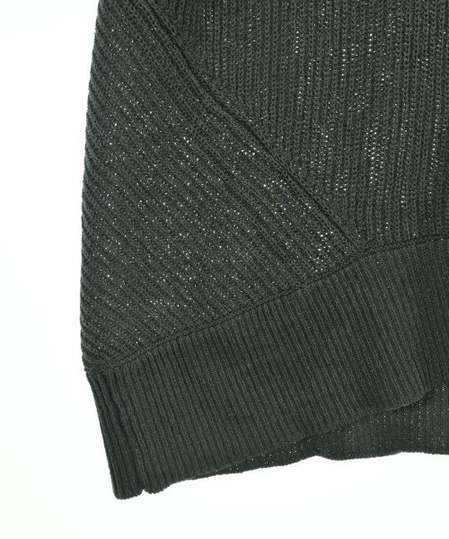 Spick and Span เสื้อแขนกุด