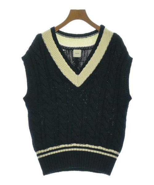 Spick and Span เสื้อกั๊ก