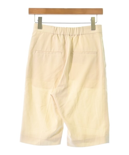 Spick and Span กางเกงขาสั้น