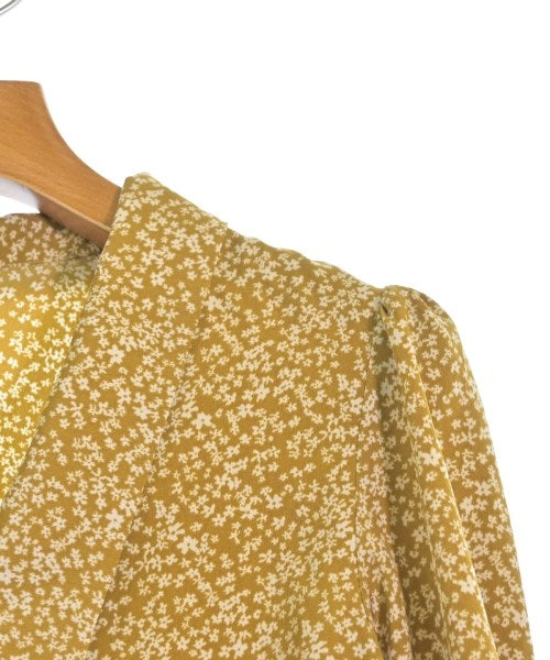 U BY Spick & Span เสื้อลำลอง