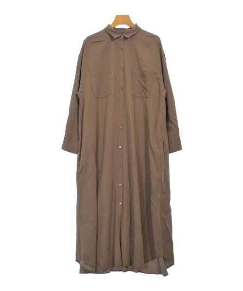 Spick and Span เดรสที่เป็นเสื้อเชิ้ตตัวยาว