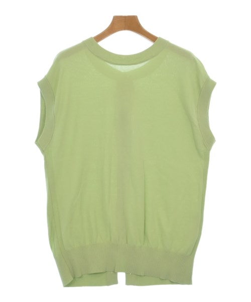 Spick and Span เสื้อแขนกุด