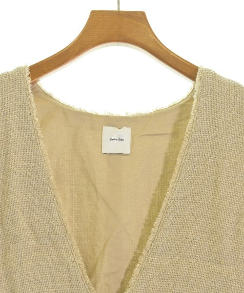 Spick and Span เสื้อกั๊ก