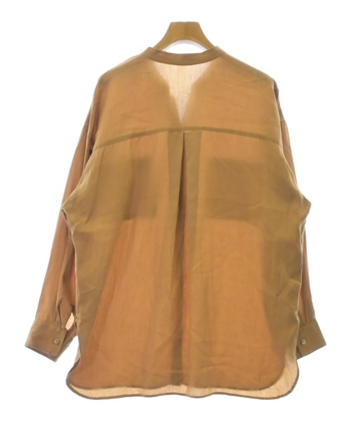 Spick and Span เสื้อลำลอง