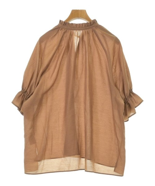 Spick and Span เสื้อลำลอง