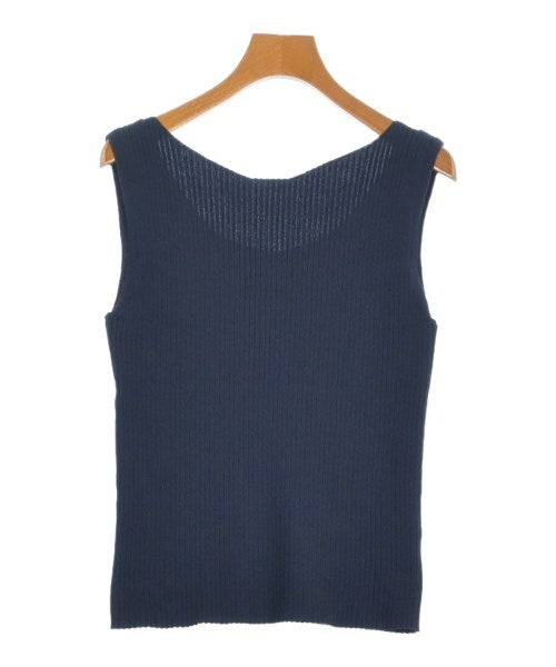 Spick and Span เสื้อแขนกุด