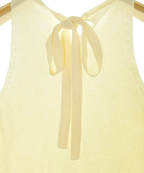 Spick and Span เสื้อแขนกุด