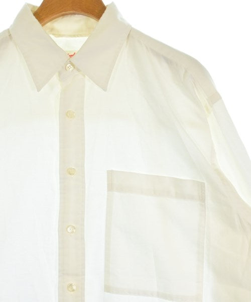 Spick and Span เสื้อลำลอง