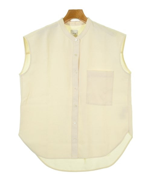 Spick and Span เสื้อลำลอง