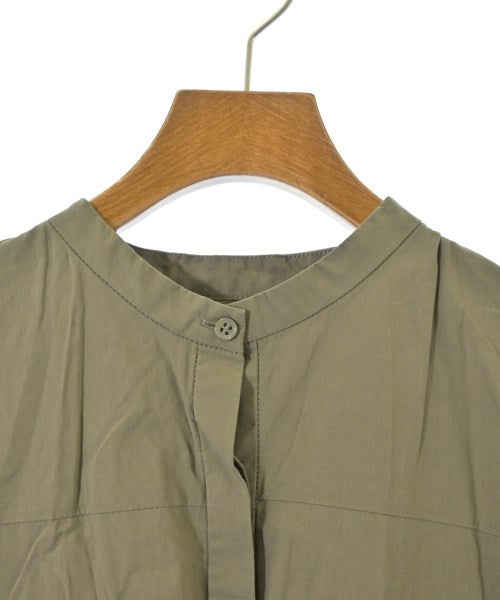 Spick and Span เสื้อลำลอง