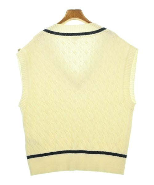 Spick and Span เสื้อแขนกุด