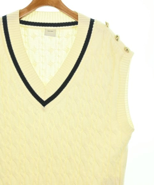 Spick and Span เสื้อแขนกุด