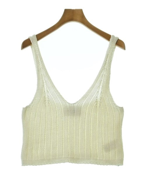 Spick and Span เสื้อแขนกุด