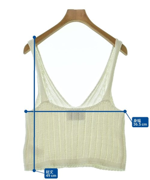 Spick and Span เสื้อแขนกุด
