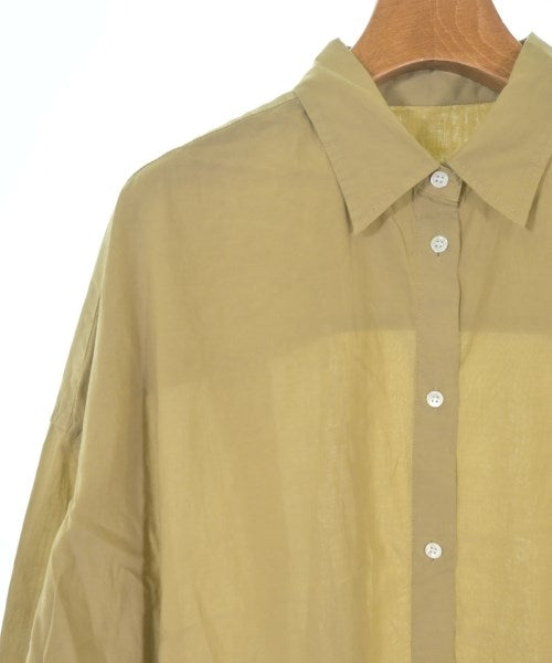 Spick and Span เสื้อลำลอง