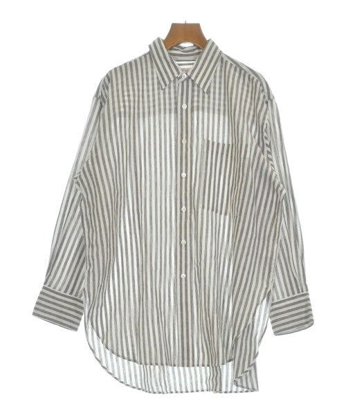 Spick and Span เสื้อลำลอง