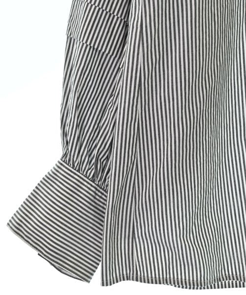 Spick and Span เสื้อลำลอง