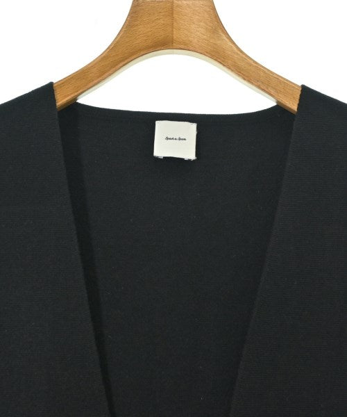 Spick and Span เสื้อแขนกุด
