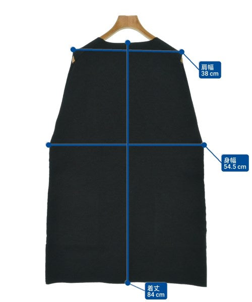 Spick and Span เสื้อแขนกุด