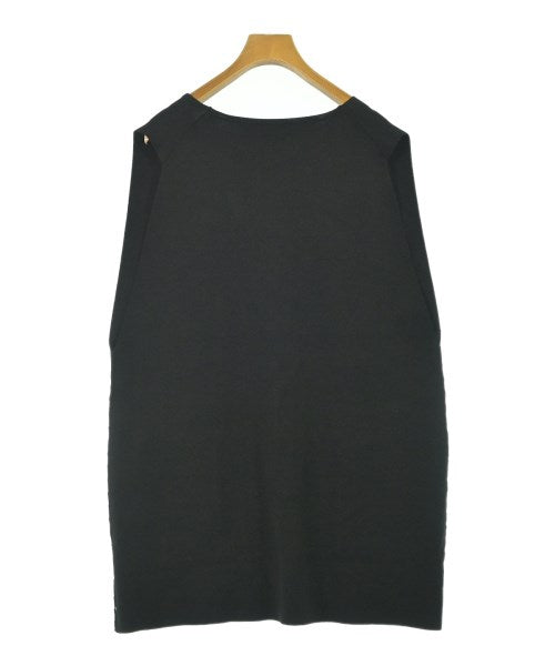 Spick and Span เสื้อกั๊ก