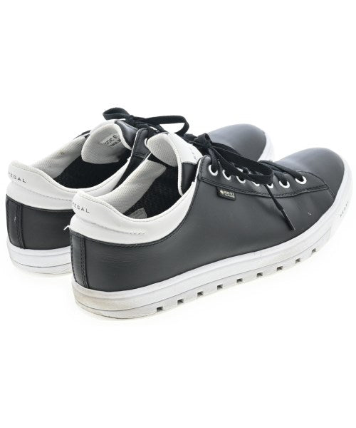 REGAL รองเท้าผ้าใบ