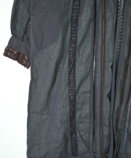 BEAMS BOY เดรสที่เป็นเสื้อเชิ้ตตัวยาว