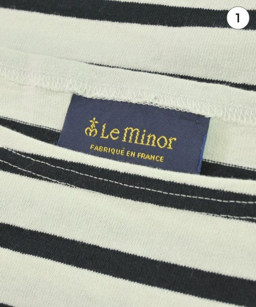 Le minor เสื้อยืด/เสื้อท็อปส์