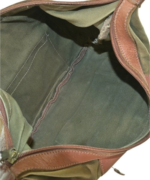 IL BISONTE กระเป๋าสะพาย