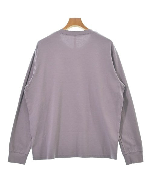 ATTACHMENT เสื้อยืด/เสื้อท็อปส์