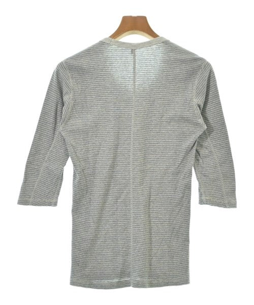 ATTACHMENT เสื้อยืด/เสื้อท็อปส์