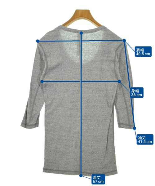 ATTACHMENT เสื้อยืด/เสื้อท็อปส์