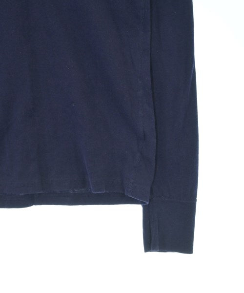 ATTACHMENT เสื้อยืด/เสื้อท็อปส์