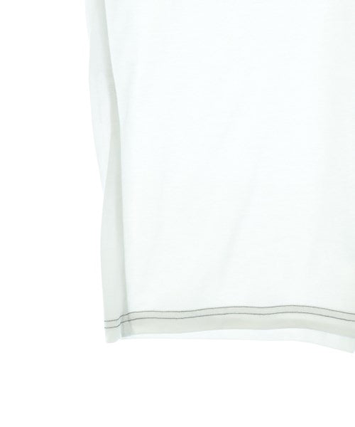 ATTACHMENT เสื้อยืด/เสื้อท็อปส์