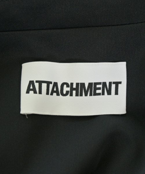 ATTACHMENT แจ็คเก็ตลำลอง