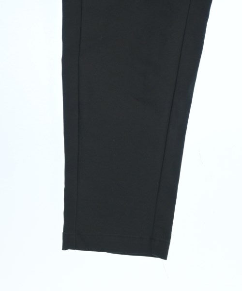 ATTACHMENT กางเกง อื่น