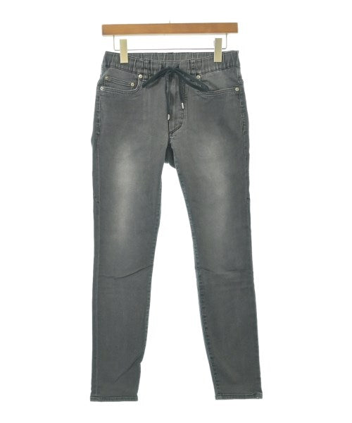 ATTACHMENT ยีนส์