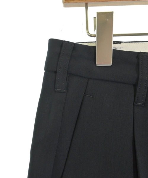 ATTACHMENT กางเกง อื่น