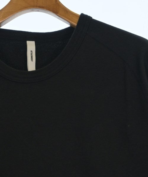 ATTACHMENT เสื้อสเวตเตอร์