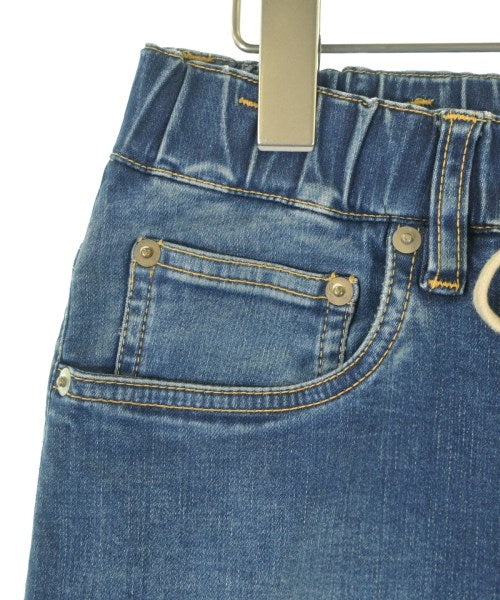 ATTACHMENT ยีนส์