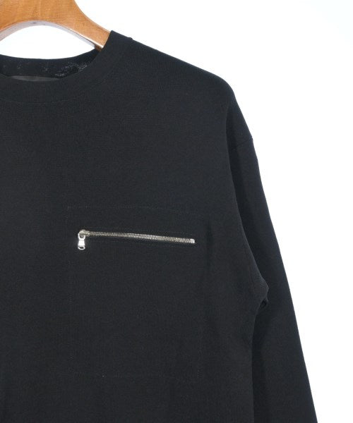 ATTACHMENT เสื้อกันหนาว