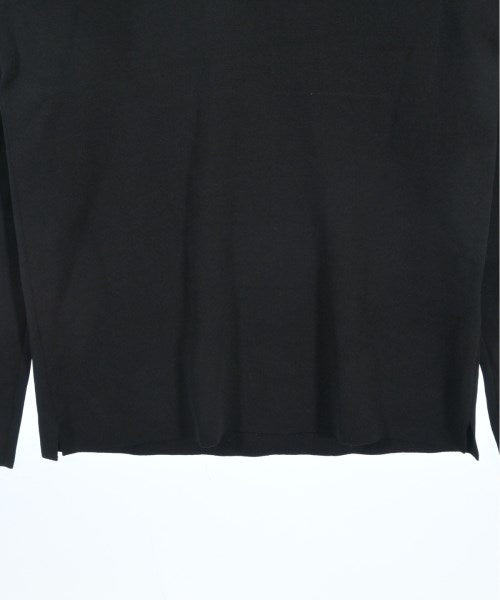 ATTACHMENT เสื้อกันหนาว