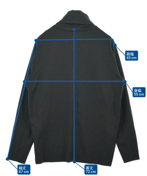 ATTACHMENT เสื้อยืด/เสื้อท็อปส์