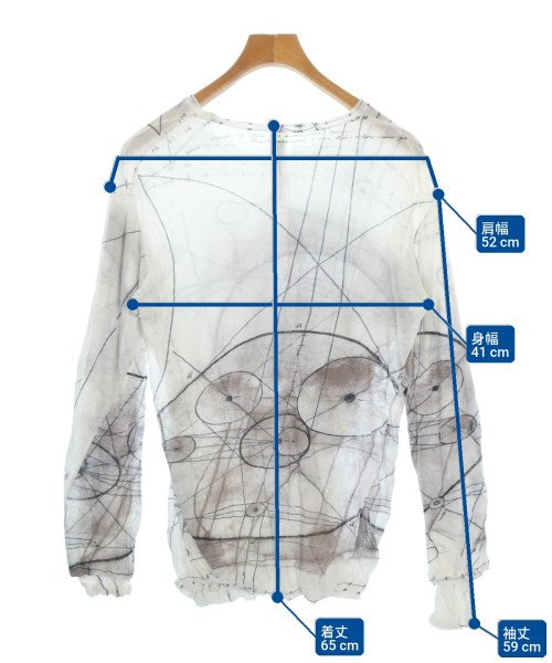 ATTACHMENT เสื้อยืด/เสื้อท็อปส์